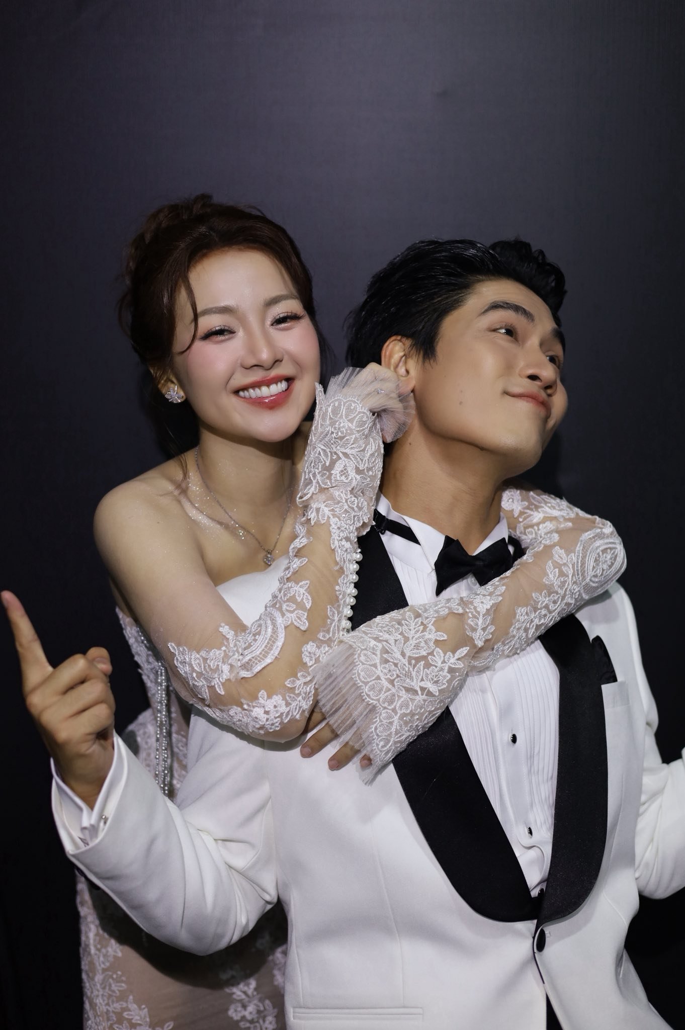 L&ecirc; Tam Triều D&acirc;ng đăng story đau đớn v&agrave; bị phản bội, V&otilde; Điền Gia Huy bị gọi t&ecirc;n- Ảnh 6.