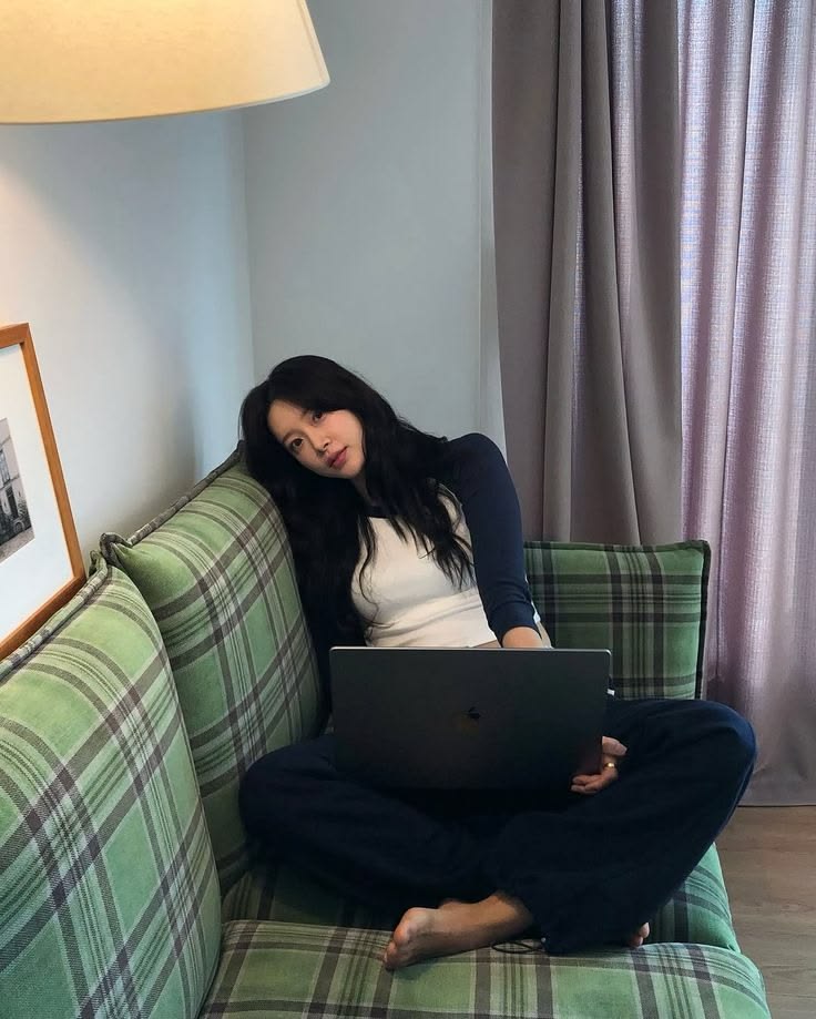 G&igrave; cũng d&aacute;m l&agrave;m: Kh&ocirc;ng thiếu tiền vẫn đi vay, chấp nhận g&aacute;nh nợ để... bớt ti&ecirc;u tiền- Ảnh 1.