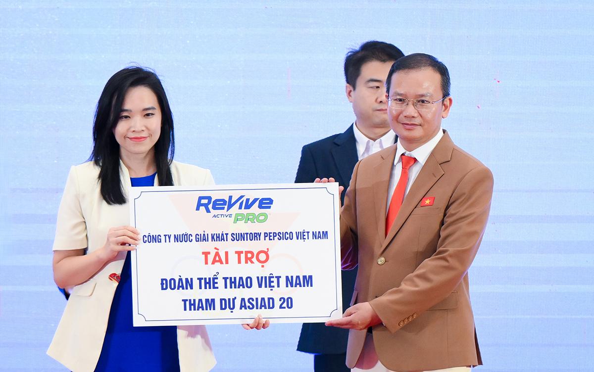 &rlm;C&ugrave;ng Revive Thể Thao, giới trẻ Việt đồng l&ograve;ng tiếp lửa VĐV tại ASIAD 20: &ldquo;Mang huy chương về nh&eacute; Việt Nam ơi!&rdquo;&rlm; - Ảnh 4.