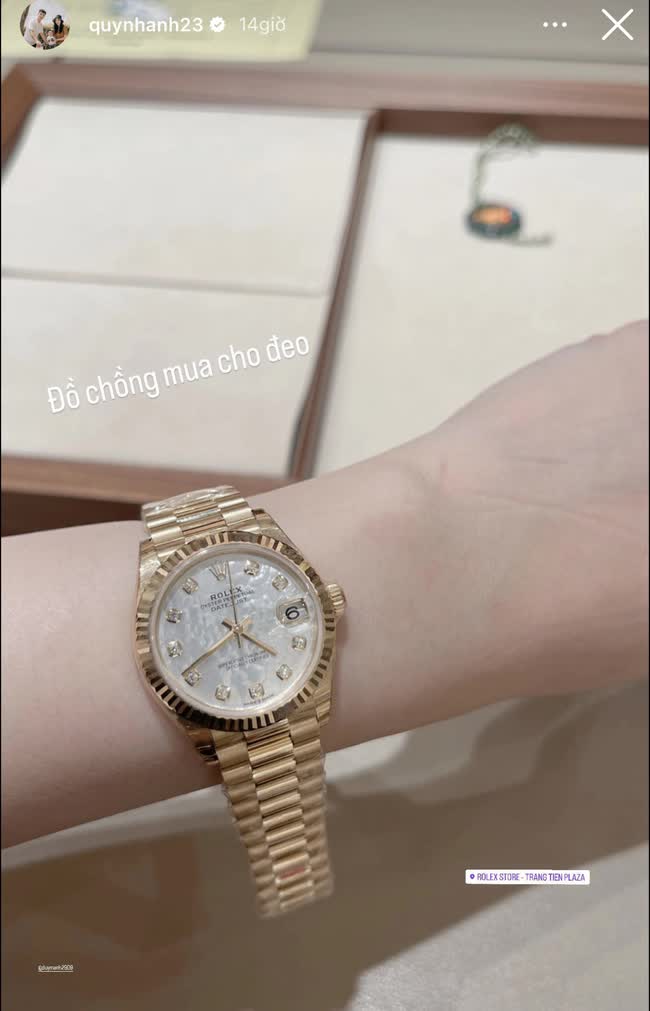 Nguyễn Quỳnh Anh được Duy Mạnh tặng v&ograve;ng tay trăm triệu, sau 1 th&aacute;ng sang Mỹ chăm chồng phẫu thuật - Ảnh 5.