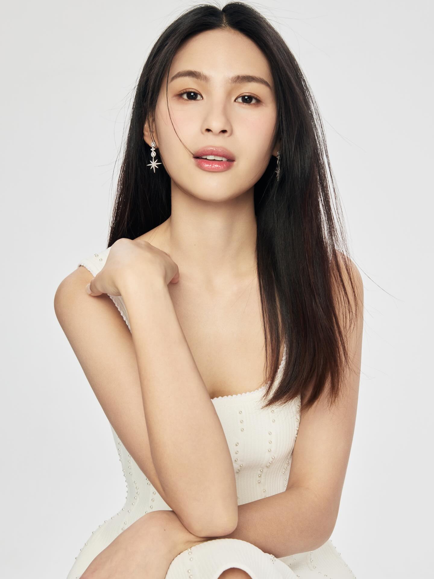 Ầm ĩ tin ngọc nữ showbiz L. phản bội nam thần để ngoại t&igrave;nh với tra nam, khiến đ&agrave;ng trai sụt 10kg trong 1 th&aacute;ng v&igrave; đau khổ- Ảnh 7.