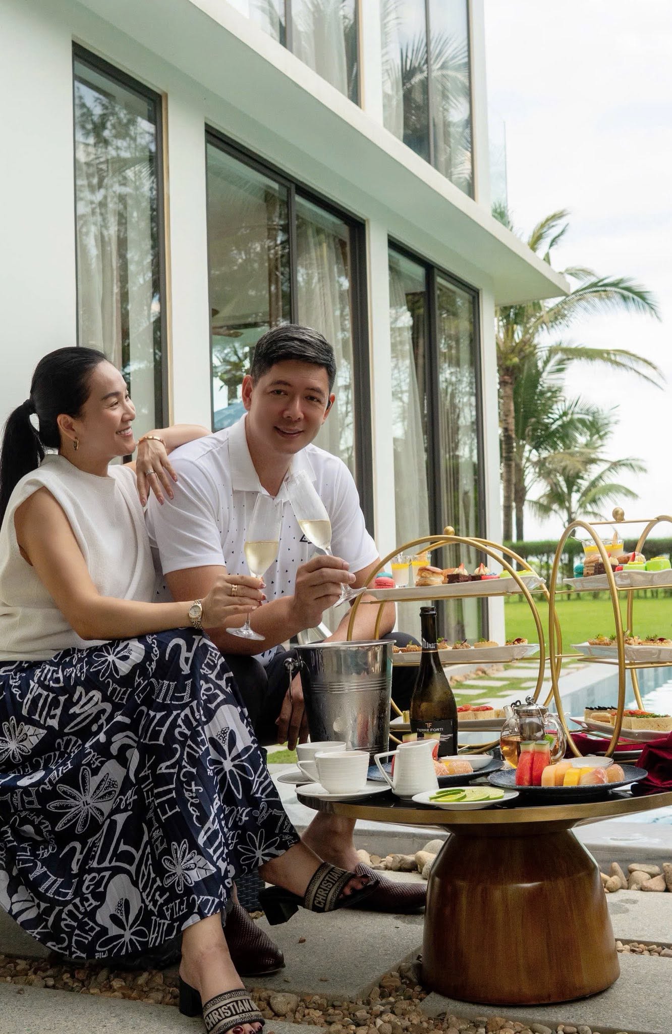 Si&ecirc;u mẫu qu&ecirc; Lạng Sơn từng b&aacute;n sữa đậu n&agrave;nh từ 3 giờ s&aacute;ng: Nay vi&ecirc;n m&atilde;n b&ecirc;n vợ đại gia hơn 4 tuổi- Ảnh 5.
