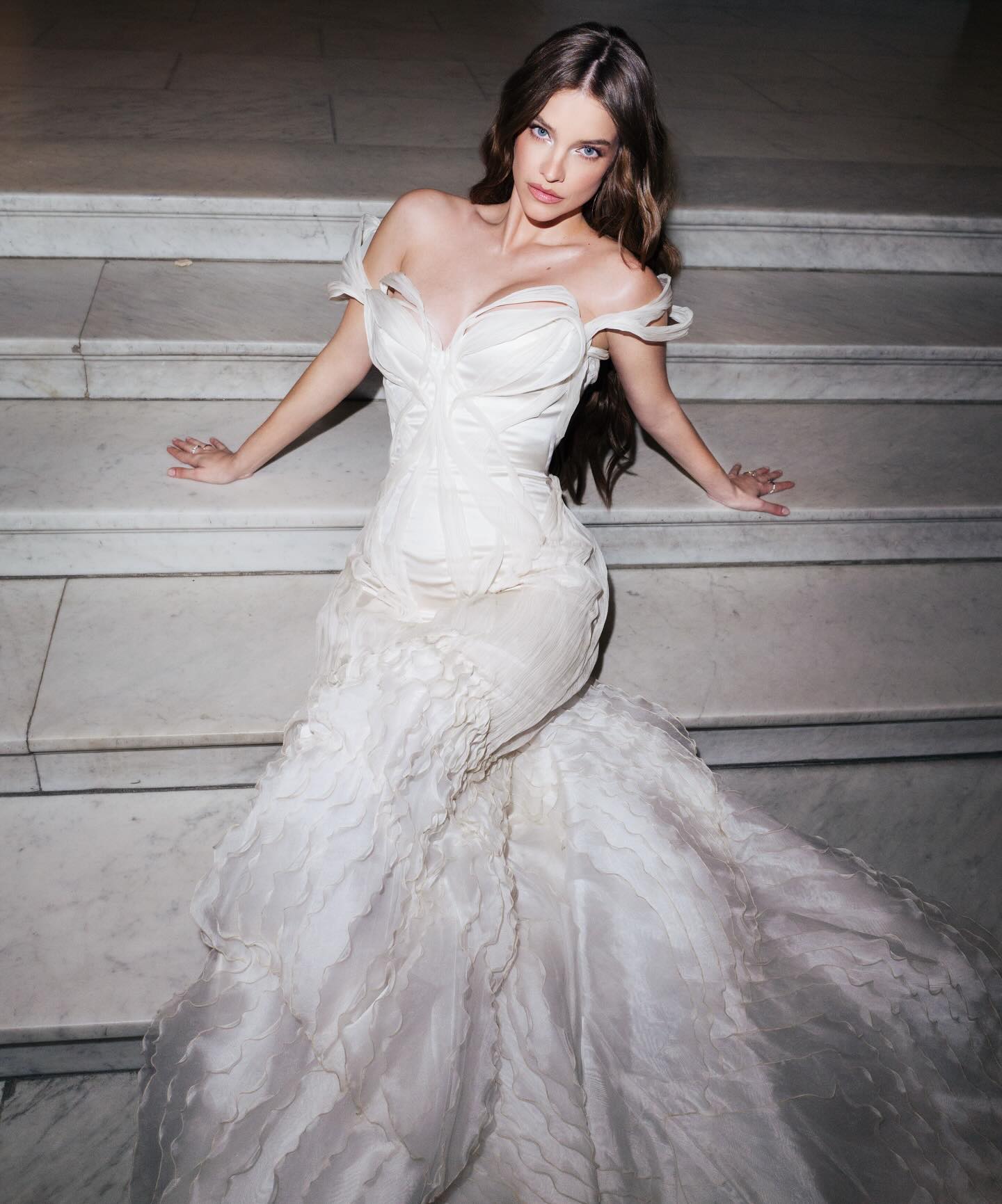 Barbara Palvin tr&igrave;nh diễn nội y sau 6 tuần sinh con bị tranh luận gay gắt: "Cơ thể phụ nữ sau sinh kh&ocirc;ng phải 1 dự &aacute;n cần chạy deadline"- Ảnh 6.