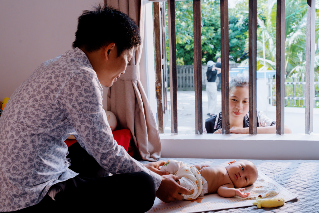 H&agrave;nh tr&igrave;nh sinh tử giữ song thai 200g: Nước mắt người mẹ ngh&egrave;o v&agrave; ph&eacute;p m&agrave;u sau 5 th&aacute;ng - Ảnh 3.