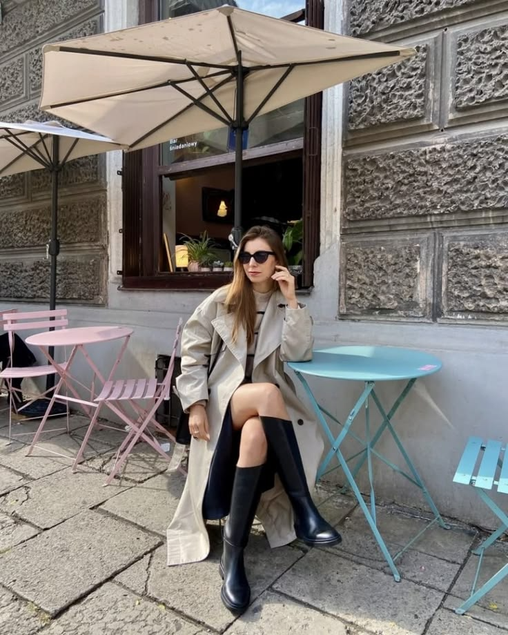 Kh&ocirc;ng phải &aacute;o vải tweed, đ&acirc;y mới l&agrave; kiểu &aacute;o kho&aacute;c kinh điển được H&agrave; Tăng lăng x&ecirc;: Chị em tuổi 35+ diện theo l&agrave; sang cả m&ugrave;a Thu Đ&ocirc;ng 2026- Ảnh 17.
