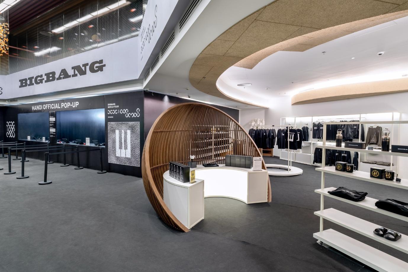 VPBank biến trụ sở ng&acirc;n h&agrave;ng th&agrave;nh Pop-up Store cho fan K-pop Việt - Ảnh 3.