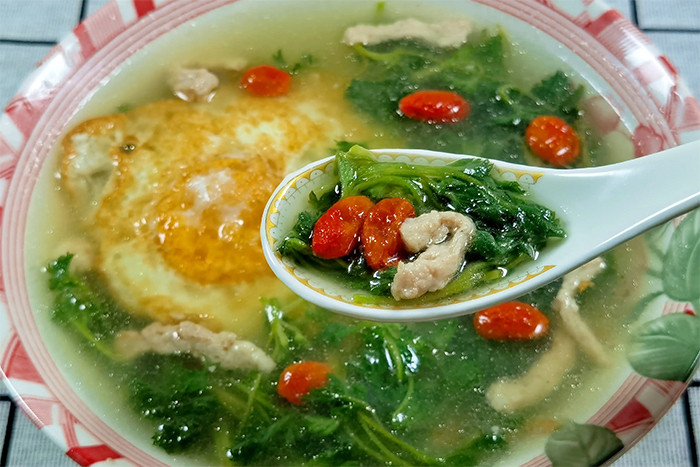 Việt Nam c&oacute; loại &ldquo;rau thượng hạng&rdquo;: Cực &iacute;t thuốc trừ s&acirc;u, v&agrave;i ngh&igrave;n cả b&oacute; nhưng lợi &iacute;ch sức khỏe nhiều đến giật m&igrave;nh - Ảnh 2.