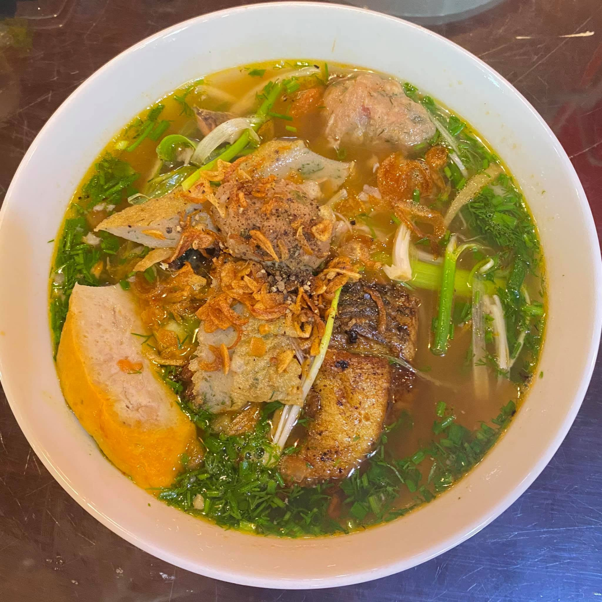 M&acirc;m cơm nh&agrave; của Kiều Minh Tuấn- Ảnh 3.