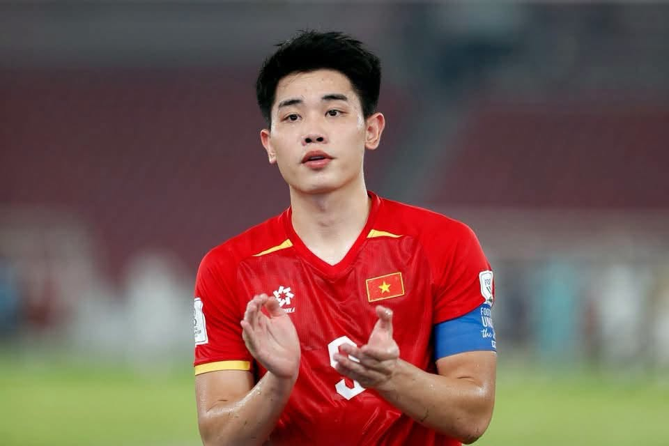 C&aacute;ch xưng h&ocirc; của Nhật Kim Anh v&agrave; Đ&igrave;nh Bắc khi ch&ecirc;nh lệch 19 tuổi- Ảnh 4.