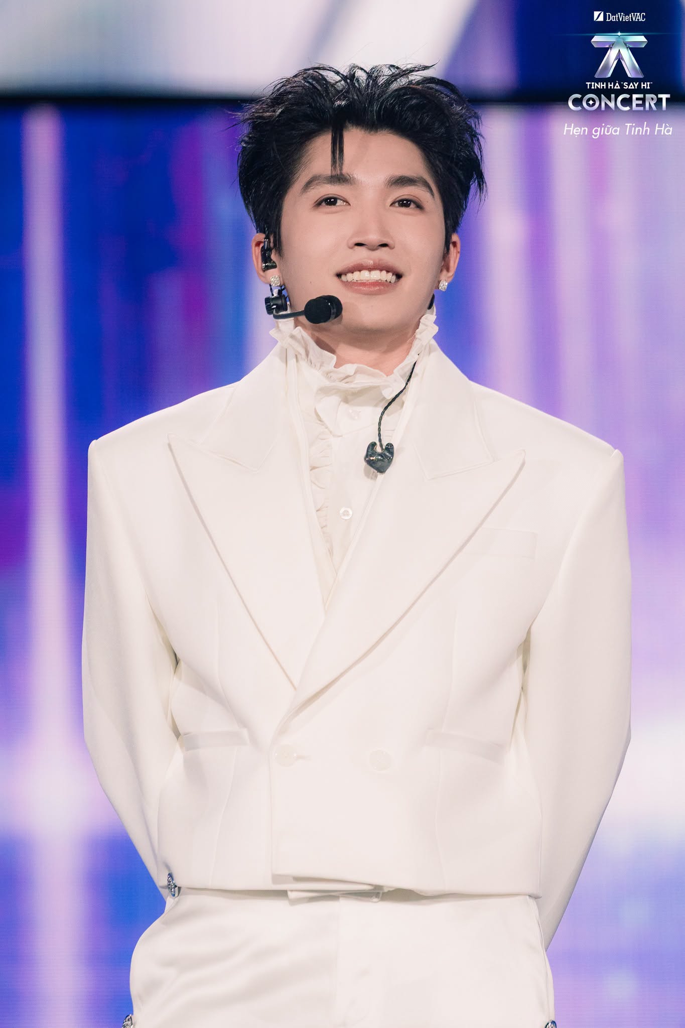 1 Anh trai gây náo loạn trung tâm thương mại, biển người vây kín bảo an phải dọn đường mới di chuyển được- Ảnh 7.