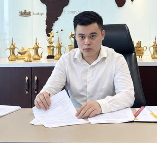 Con trai đầu của &ocirc;ng Đặng L&ecirc; Nguy&ecirc;n Vũ v&agrave; b&agrave; L&ecirc; Ho&agrave;ng Diệp Thảo trở th&agrave;nh ph&oacute; Tổng gi&aacute;m đốc - Ảnh 1.