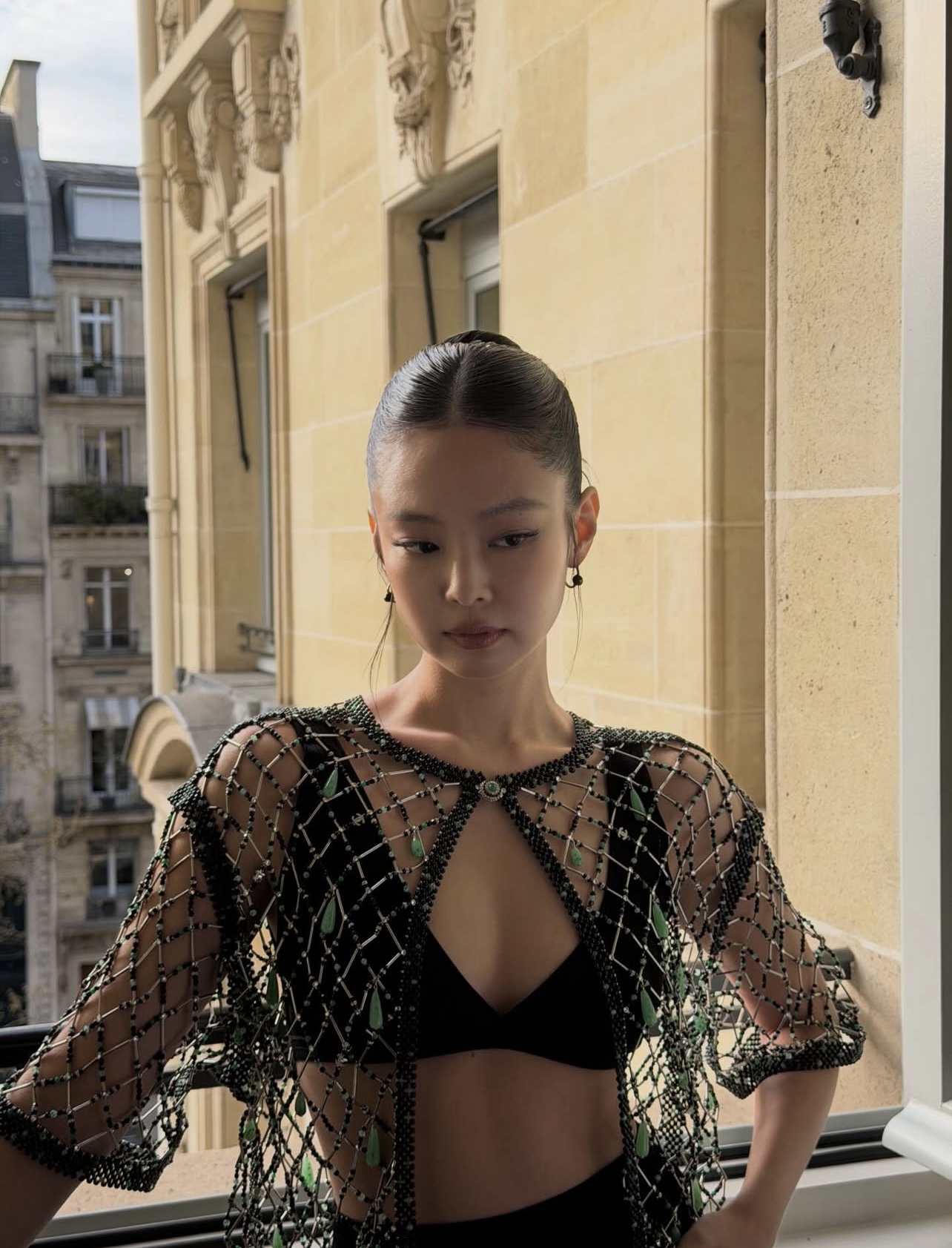 Bức hình bikini khiến Jennie (BLACKPINK) bị chỉ trích- Ảnh 6.