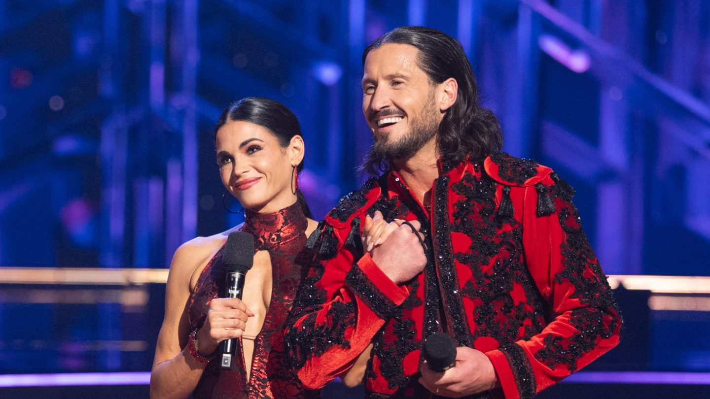 &Aacute;m chỉ về c&aacute;i t&aacute;t của Will Smith, vũ c&ocirc;ng nổi tiếng bị gạch t&ecirc;n khỏi đ&ecirc;m diễn Dancing With the Stars- Ảnh 3.