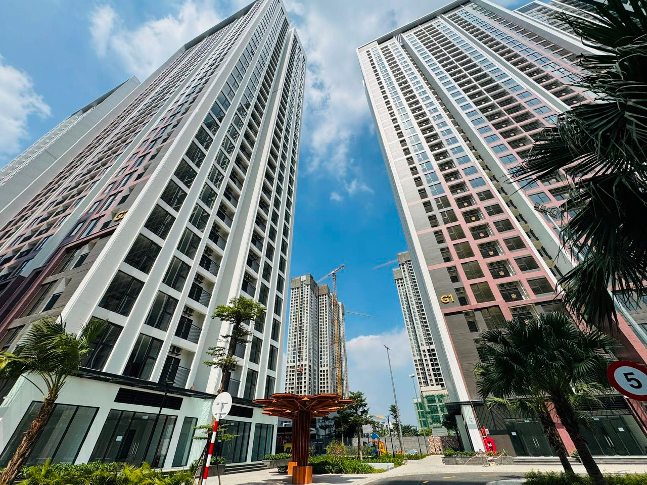 C&oacute; 3 tỷ đồng, người trẻ n&ecirc;n mua chung cư hay tiếp tục đi thu&ecirc; nh&agrave;?- Ảnh 1.