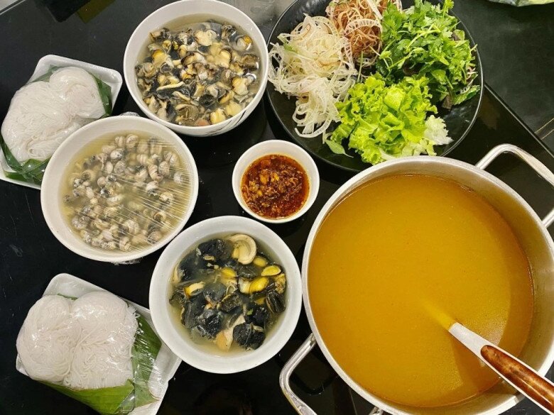 M&acirc;m cơm nh&agrave; của Kiều Minh Tuấn- Ảnh 5.