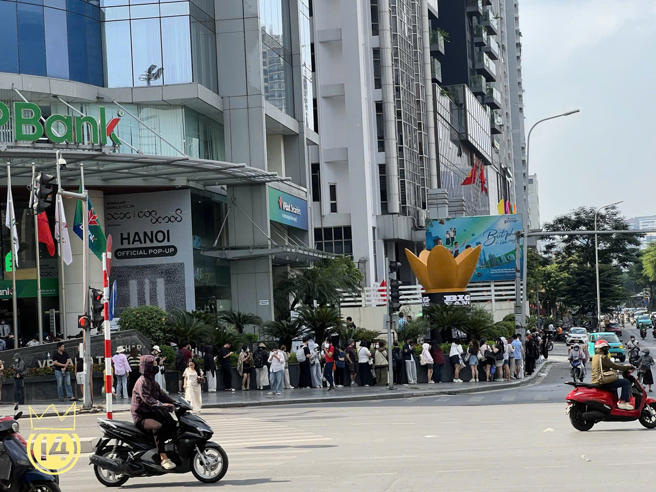 10 điểm cho VPBank nắm bắt t&acirc;m l&yacute; fan BIGBANG: Cả ng&atilde; tư cứ chờ đ&egrave;n đỏ l&agrave; được &ldquo;&ocirc;n b&agrave;i&rdquo; - Ảnh 2.