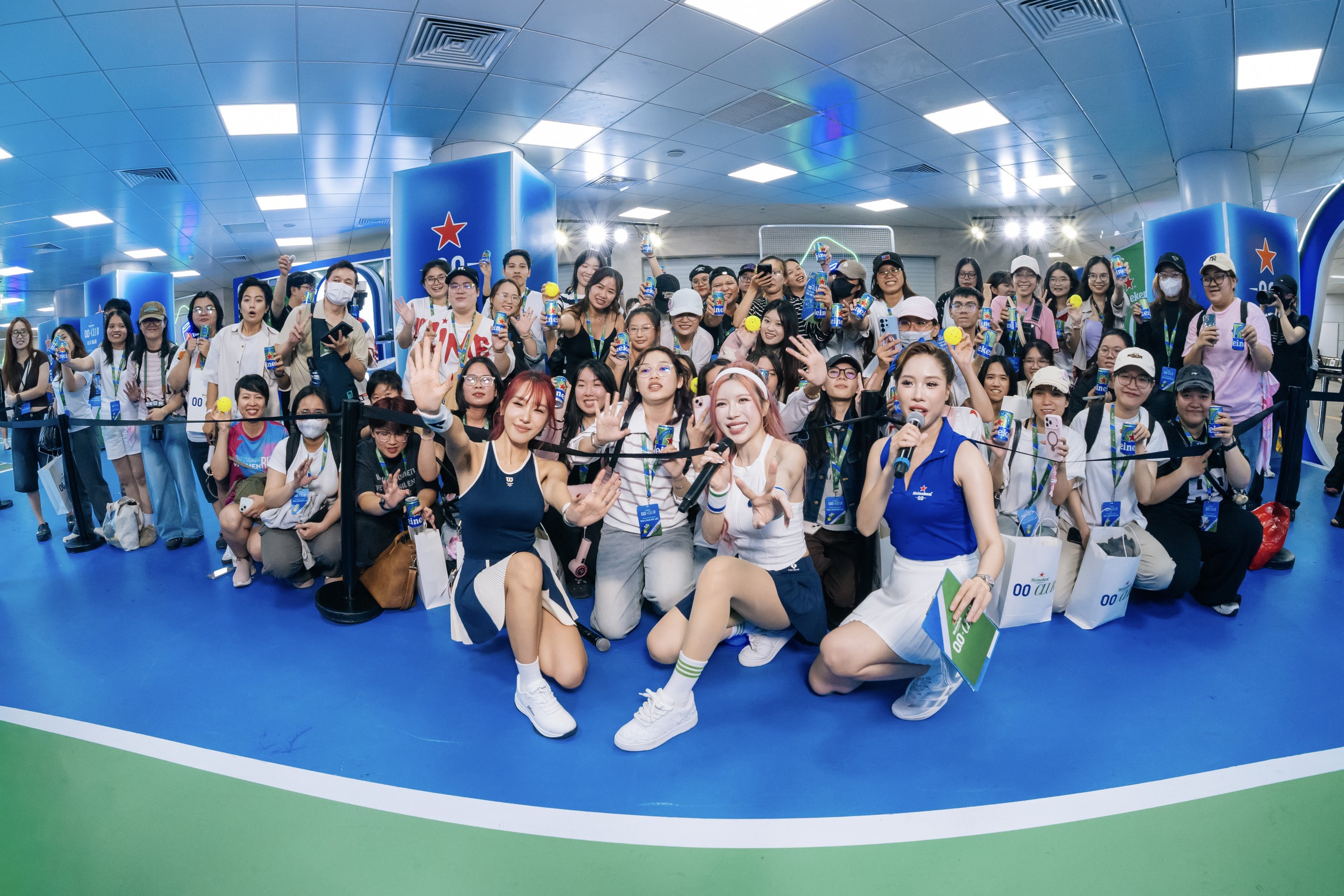 Gallery - Heineken 0.0 CLUB cập bến Metro Bến Thành: Sân chơi kết nối pickleball ngay giữa dòng chuyển động đô thị - image 5
