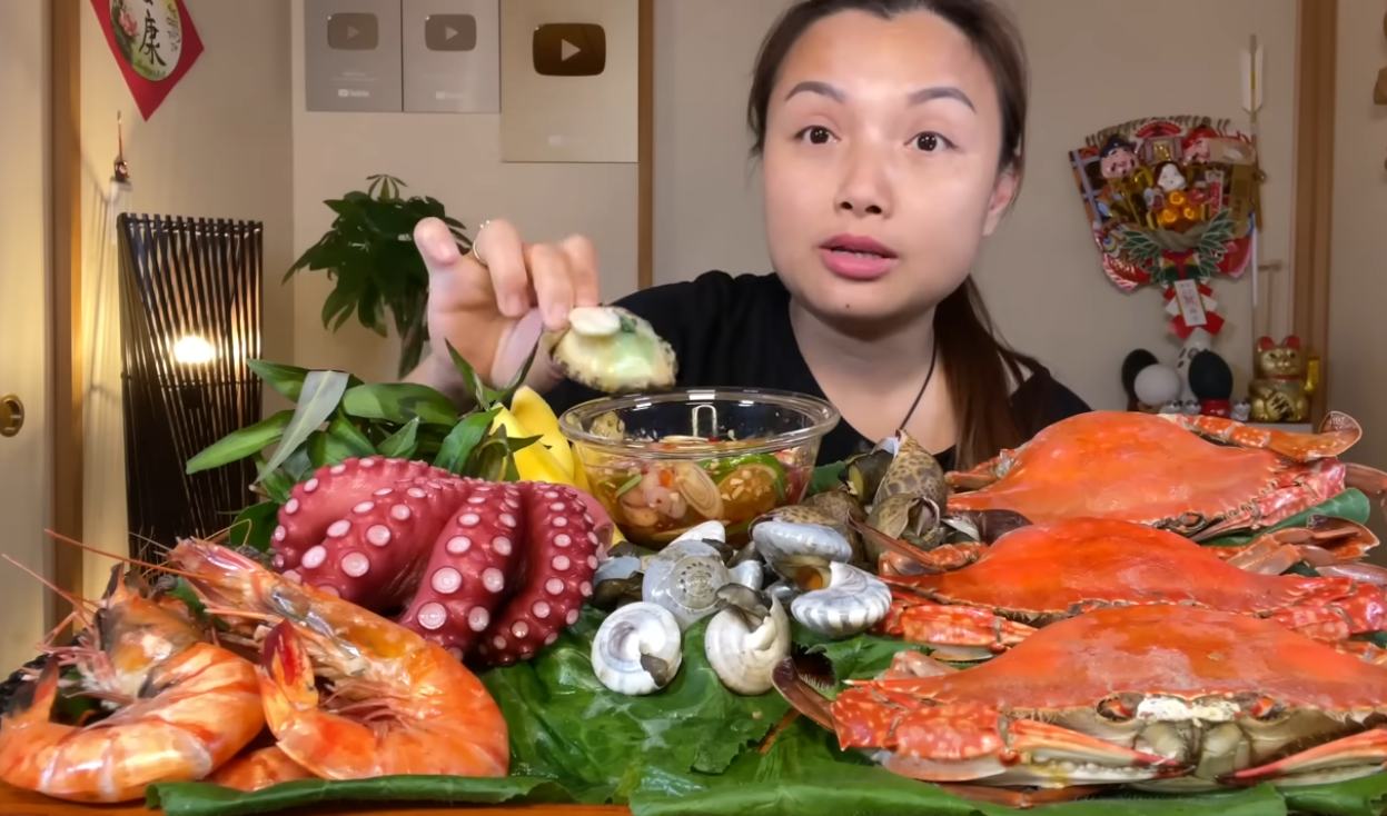 Thu nhập của Quỳnh Trần JP- Ảnh 1.