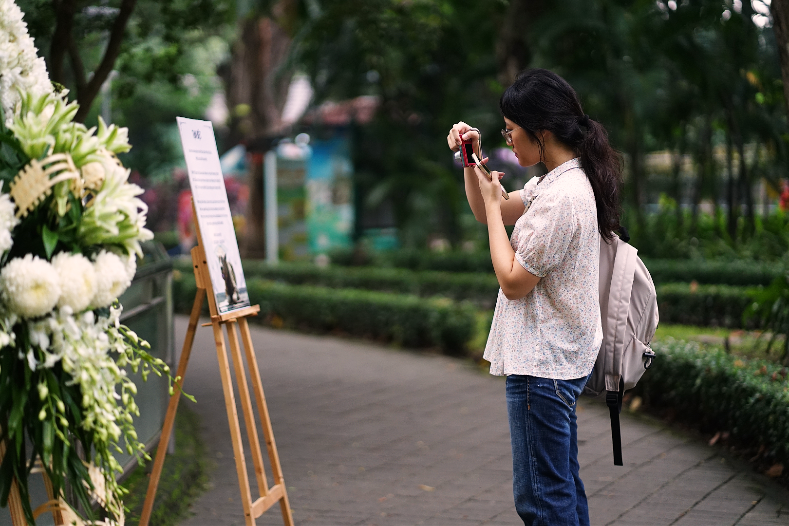 Sư tử trắng Mimi qua đời sau gần 16 năm ở Thảo Cầm Viên, vòng hoa tiễn biệt khiến nhiều người xúc động: “Bạn cũng là tuổi thơ của nhiều người”- Ảnh 8.