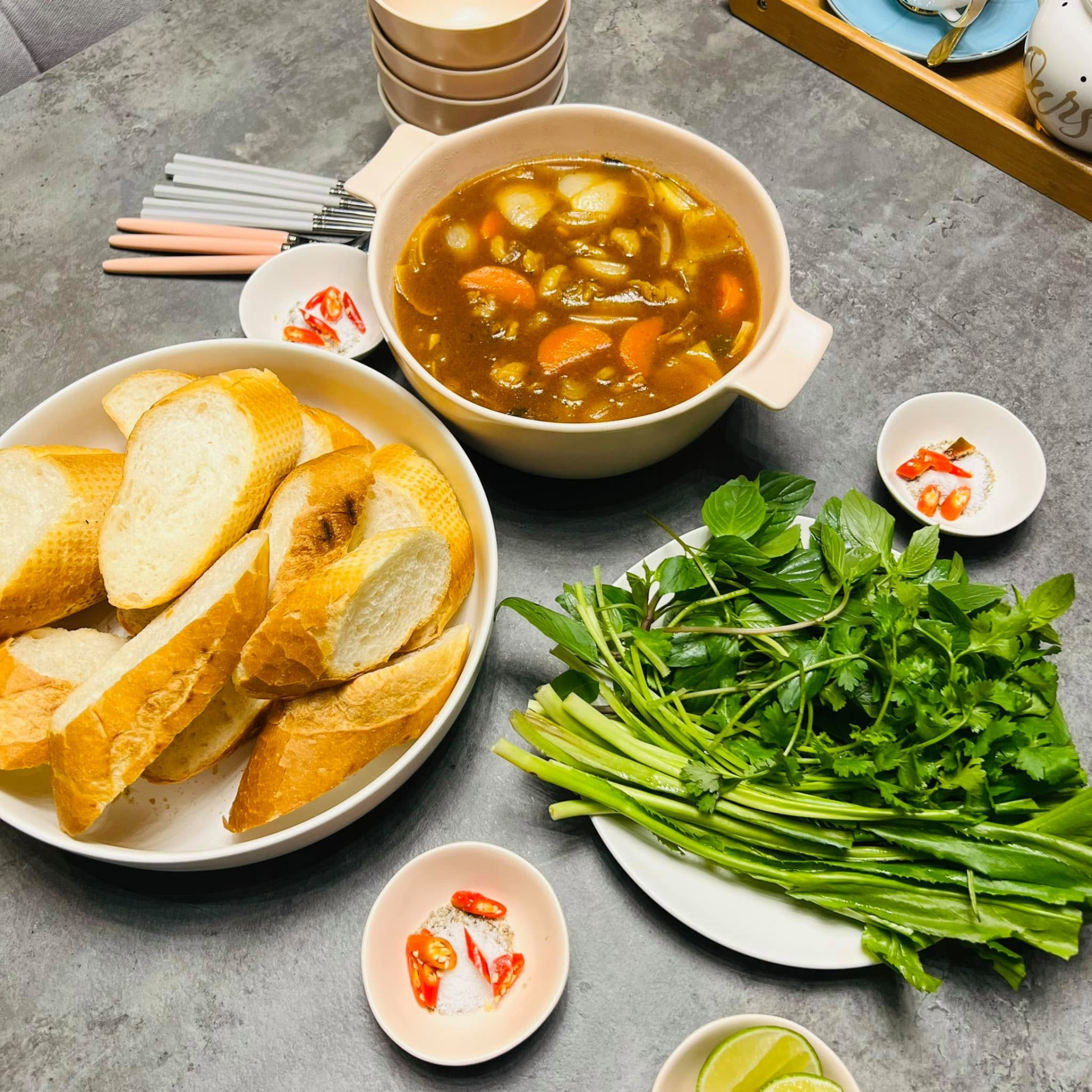 M&acirc;m cơm nh&agrave; của LyLy- Ảnh 6.