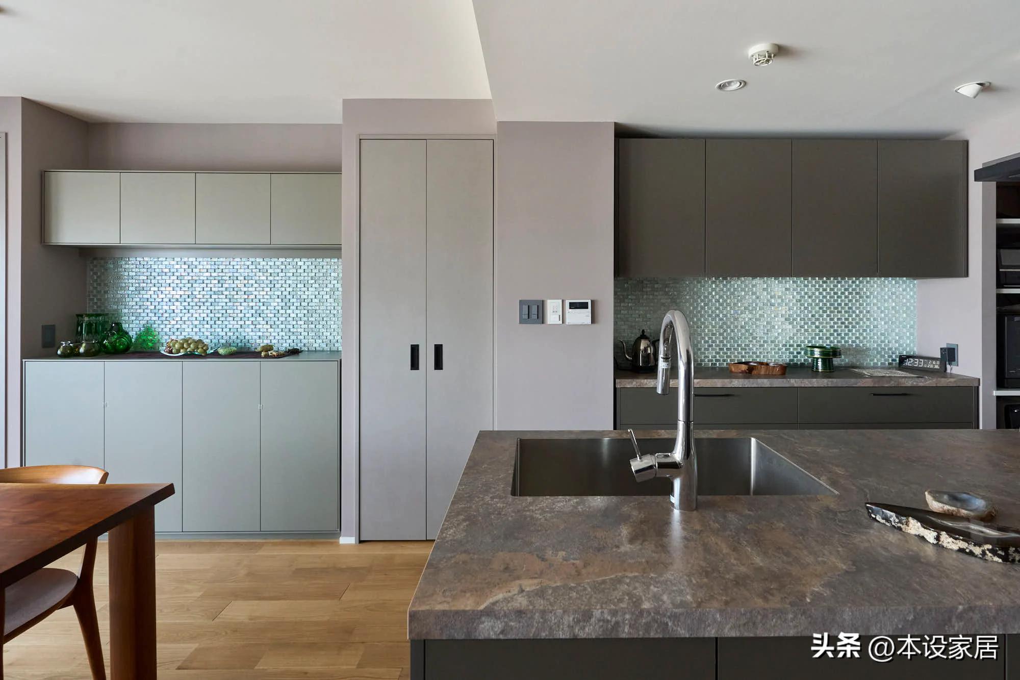 Nh&igrave;n d&igrave; t&ocirc;i 66 tuổi sống một m&igrave;nh trong căn hộ 56m&sup2;, t&ocirc;i mới hiểu: Nh&agrave; c&agrave;ng &iacute;t 3 thứ n&agrave;y, tuổi gi&agrave; c&agrave;ng nh&agrave;n- Ảnh 5.