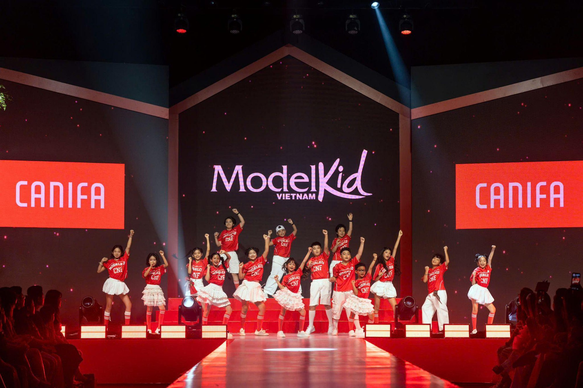 Model Kid Vietnam 2026 khép lại hành trình đầy cảm xúc với những dấu ấn ấn tượng - Ảnh 5.