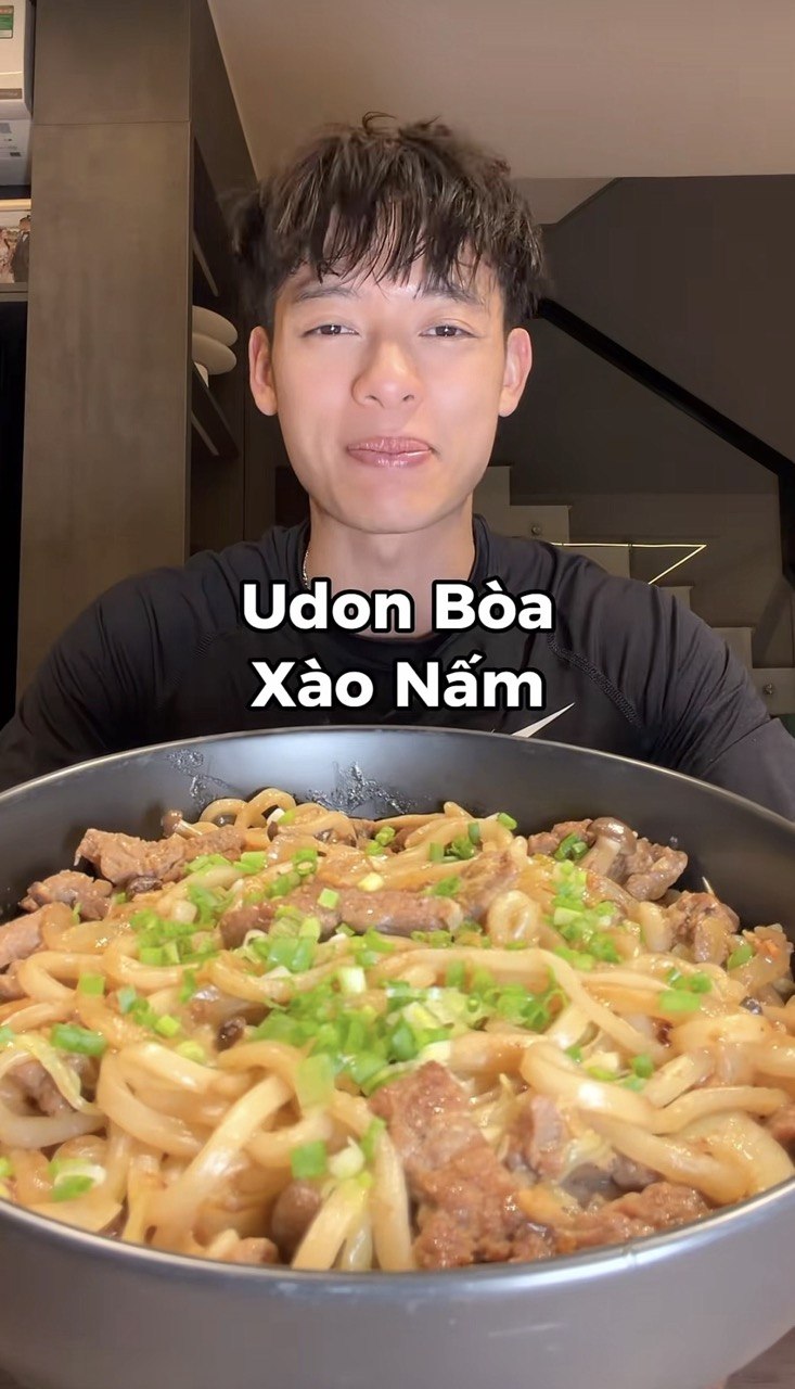 M&acirc;m cơm trong căn hộ 11 tỷ của tiểu thư cưới trai đẹp 1m85 triệu người m&ecirc;- Ảnh 7.