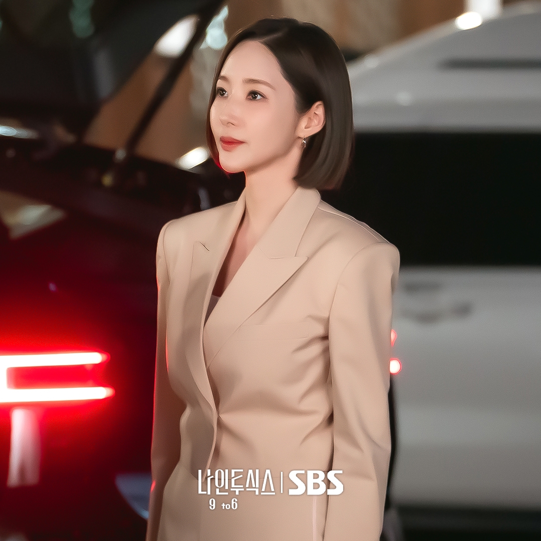Cầu xin Park Min Young đừng tự hủy hoại dung nhan nữa!- Ảnh 4.
