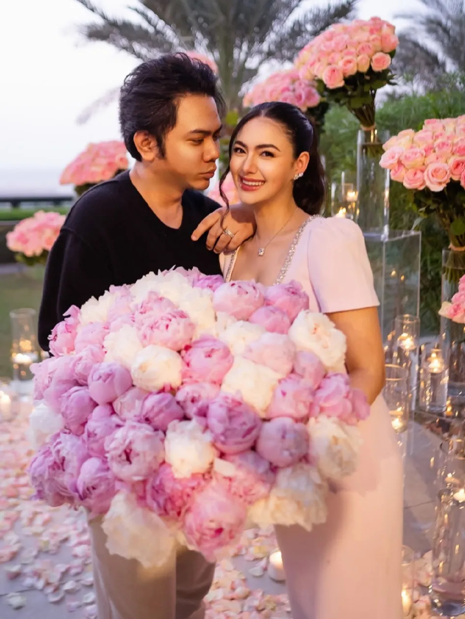 Nữ diễn vi&ecirc;n phim giờ v&agrave;ng hạ sinh con thứ 3 cho đại gia lừa đảo đầu tư tiền số, đang nằm trong bệnh viện VIP ở nước ngo&agrave;i- Ảnh 6.