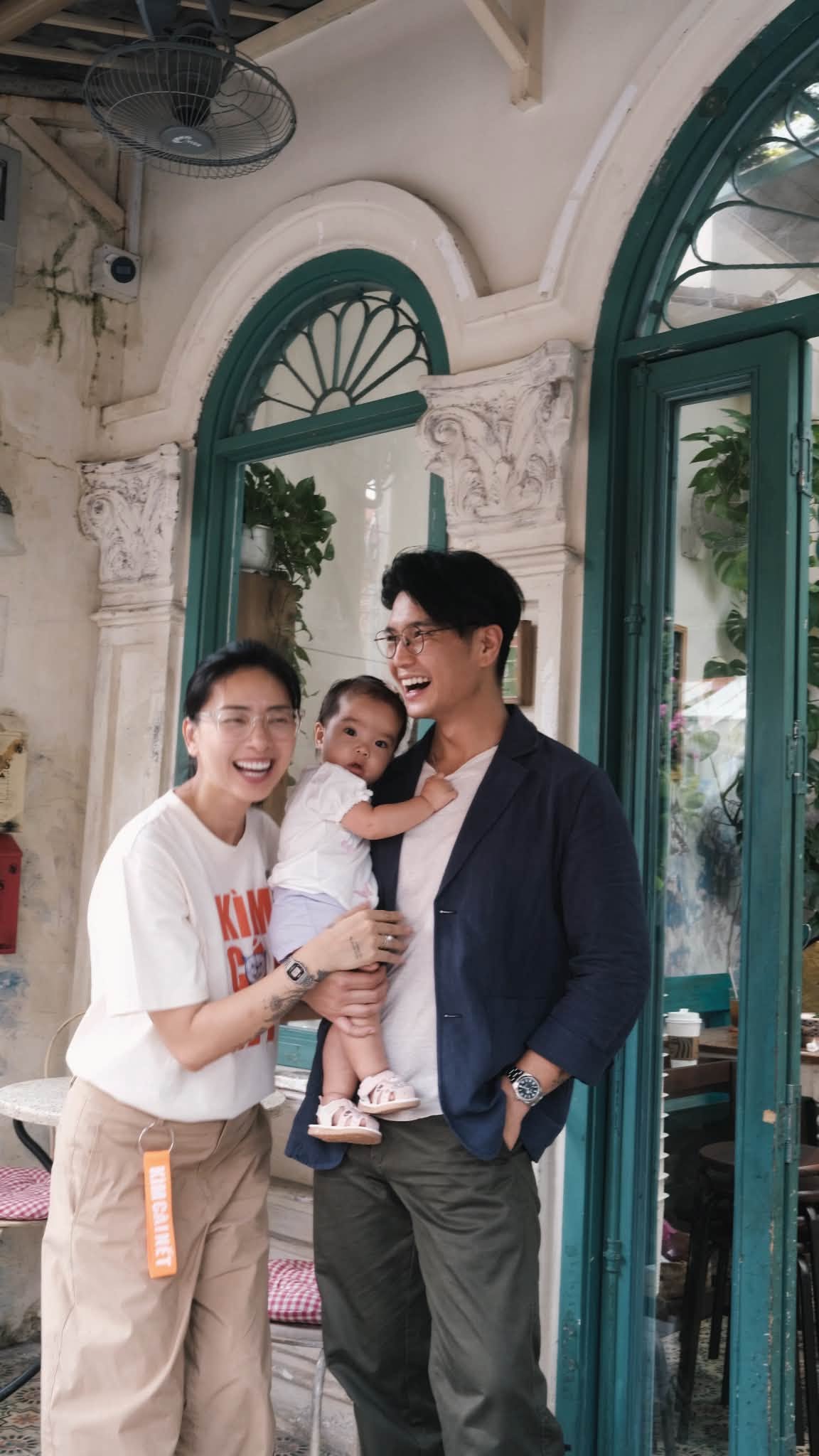 Con g&aacute;i Ng&ocirc; Thanh V&acirc;n 1 tuổi đ&atilde; l&agrave;m đến 8 nghề, th&aacute;i độ &ldquo;tận t&acirc;m&rdquo; khiến ai nấy cười b&ograve;- Ảnh 6.
