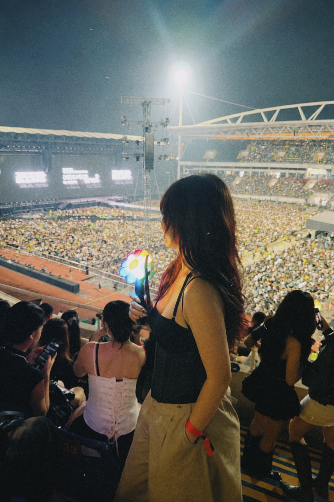 Một m&igrave;nh đi đu concert BIGBANG: Vẫn c&oacute; &ldquo;suộc&rdquo; mang về, kh&ocirc;ng sợ mất h&igrave;nh tượng, duy nhất 1 điều cần lưu &yacute; - Ảnh 2.