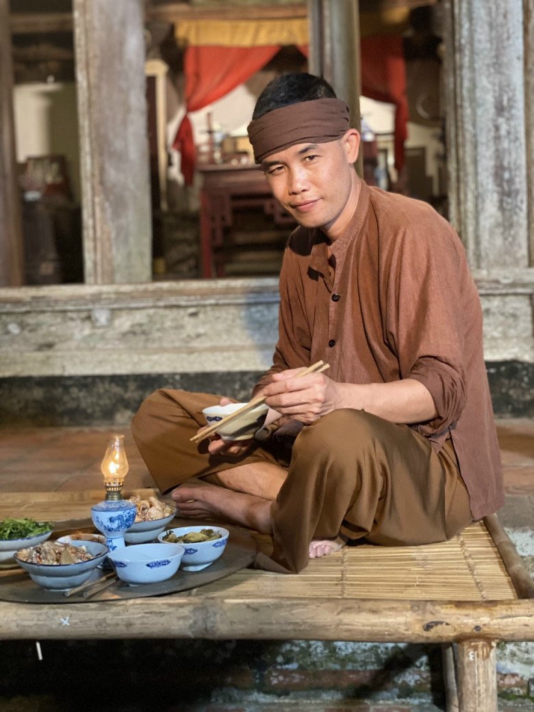 Nghệ sĩ Việt vướng loạt thị phi, thay vợ như thay &aacute;o, U50 kh&ocirc;ng mặn m&agrave; y&ecirc;u đương- Ảnh 3.