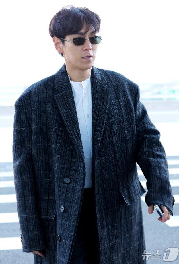 T&igrave;nh trạng của T.O.P giữa l&uacute;c BIGBANG "đại n&aacute;o" concert ở Mỹ Đ&igrave;nh- Ảnh 2.