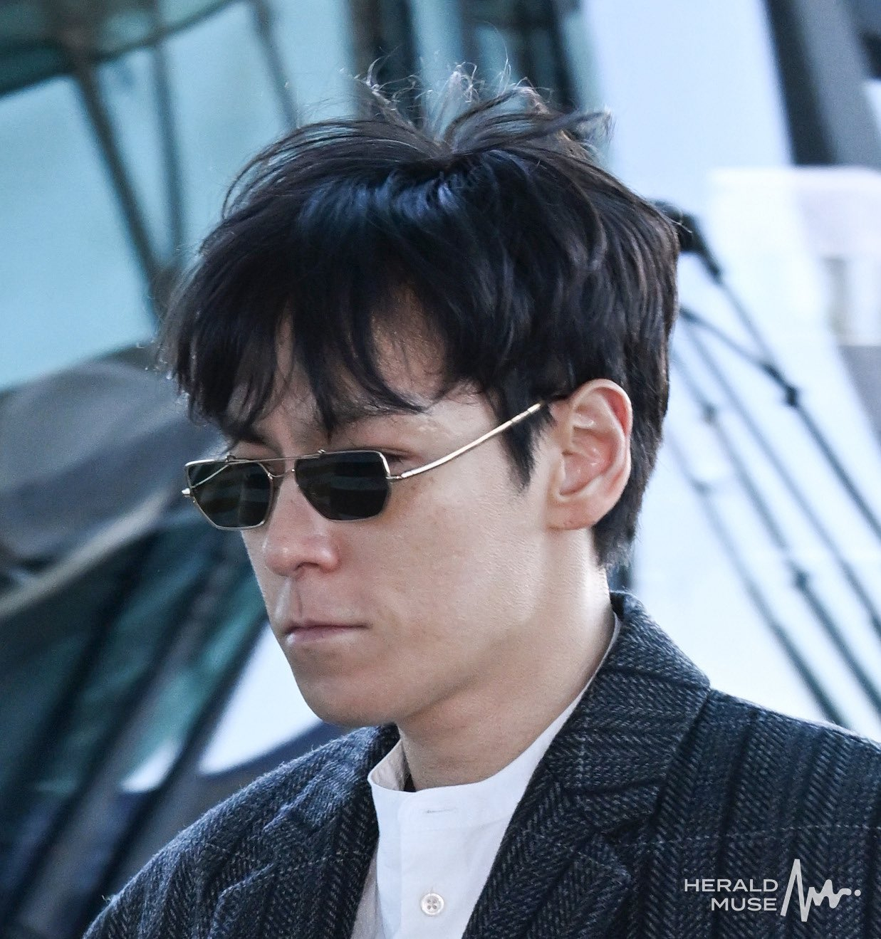 T&igrave;nh trạng của T.O.P giữa l&uacute;c BIGBANG "đại n&aacute;o" concert ở Mỹ Đ&igrave;nh- Ảnh 4.