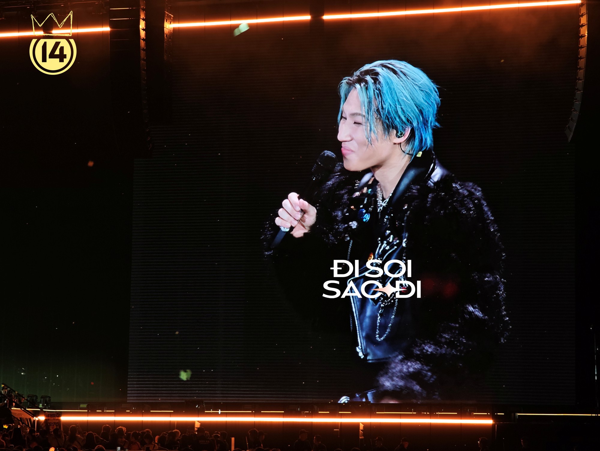 Ch&ugrave;m ảnh n&eacute;t căng: BIGBANG chất v&ocirc; đối, h&ocirc; vang "Việt Nam v&ocirc; địch" v&agrave; quỳ gối cảm ơn h&agrave;ng chục ngh&igrave;n người giữa Mỹ Đ&igrave;nh- Ảnh 30.