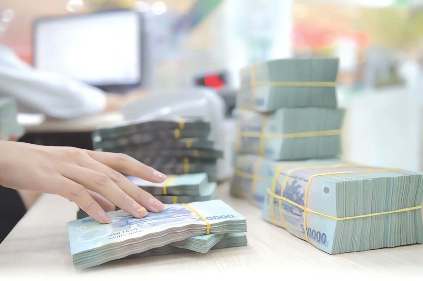 Ch&iacute;nh phủ n&ecirc;u l&yacute; do đề xuất phạt vi phạm h&agrave;nh ch&iacute;nh đến 3 tỷ đồng- Ảnh 1.