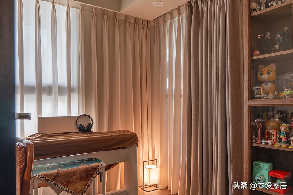 Căn hộ 46m&sup2; xuống cấp của đ&ocirc;i vợ chồng trung ni&ecirc;n được cải tạo th&agrave;nh kh&ocirc;ng gian 3 ph&ograve;ng: C&aacute;ch tận dụng từng m&eacute;t vu&ocirc;ng khiến nhiều người bất ngờ- Ảnh 10.