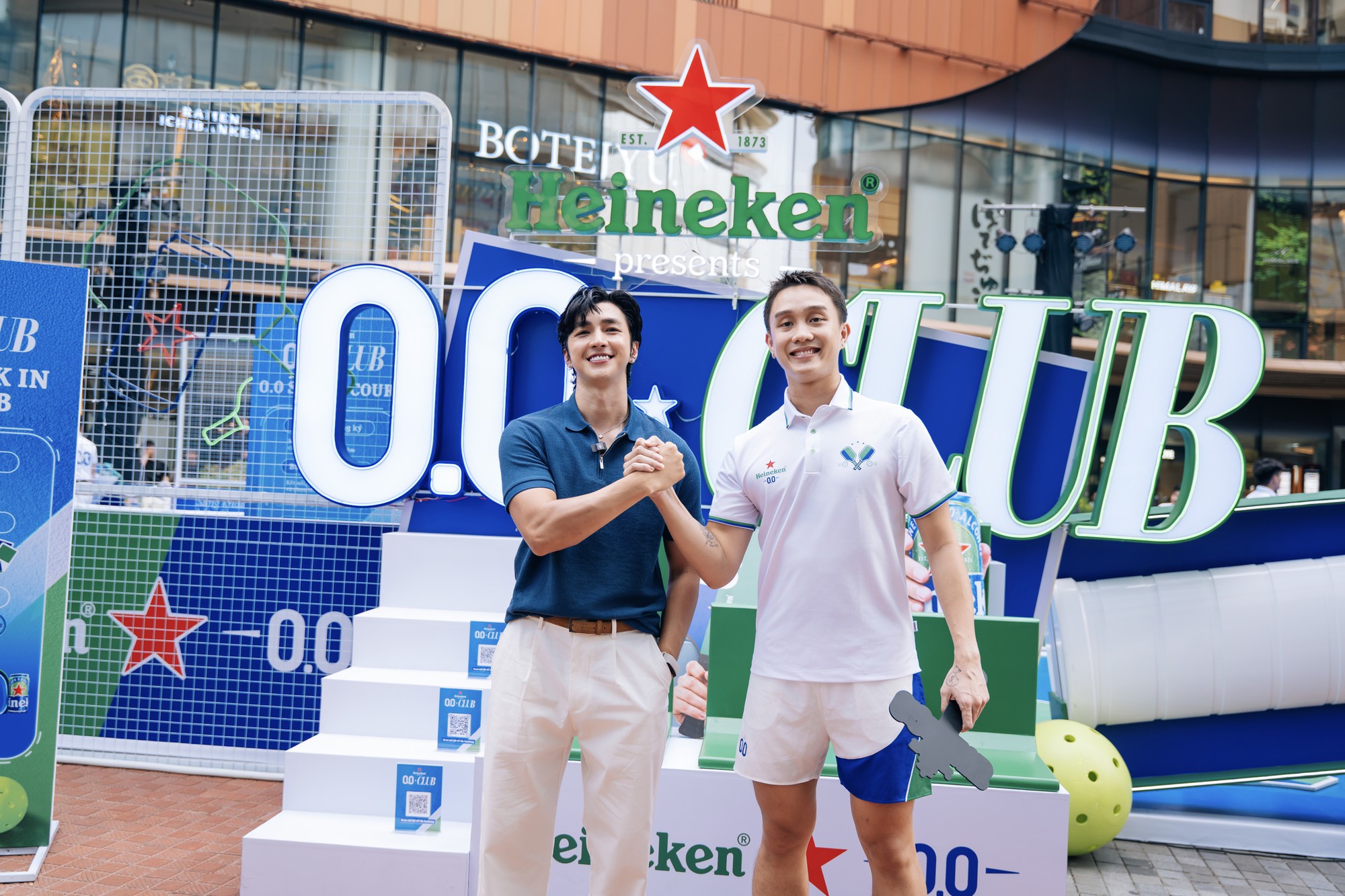 Heineken 0.0 CLUB bất ngờ xuất hiện tại Hanoi Centre: Khi Thủ đ&ocirc; nhập trận giao hữu tạo kết nối mới - Ảnh 3.