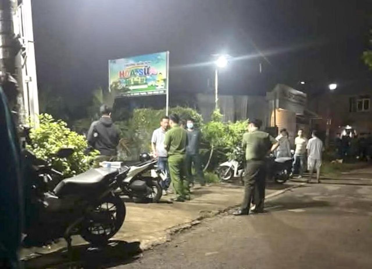 Người phụ nữ 37 tuổi bị chồng s&aacute;t hại giữa đường: H&eacute; lộ nguồn cơn- Ảnh 1.