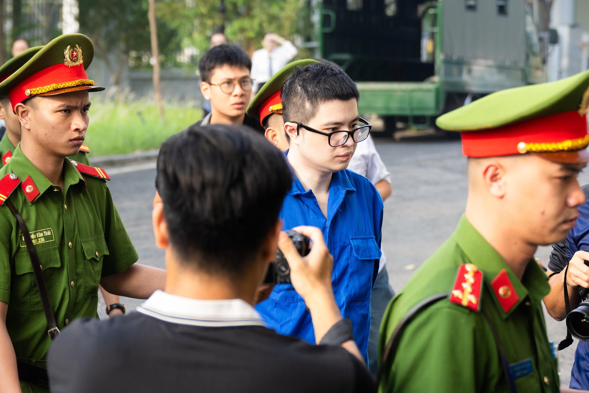 Những h&igrave;nh ảnh đầu ti&ecirc;n của Shark B&igrave;nh c&ugrave;ng Mr Pips trong phi&ecirc;n x&eacute;t xử s&aacute;ng nay - Ảnh 3.