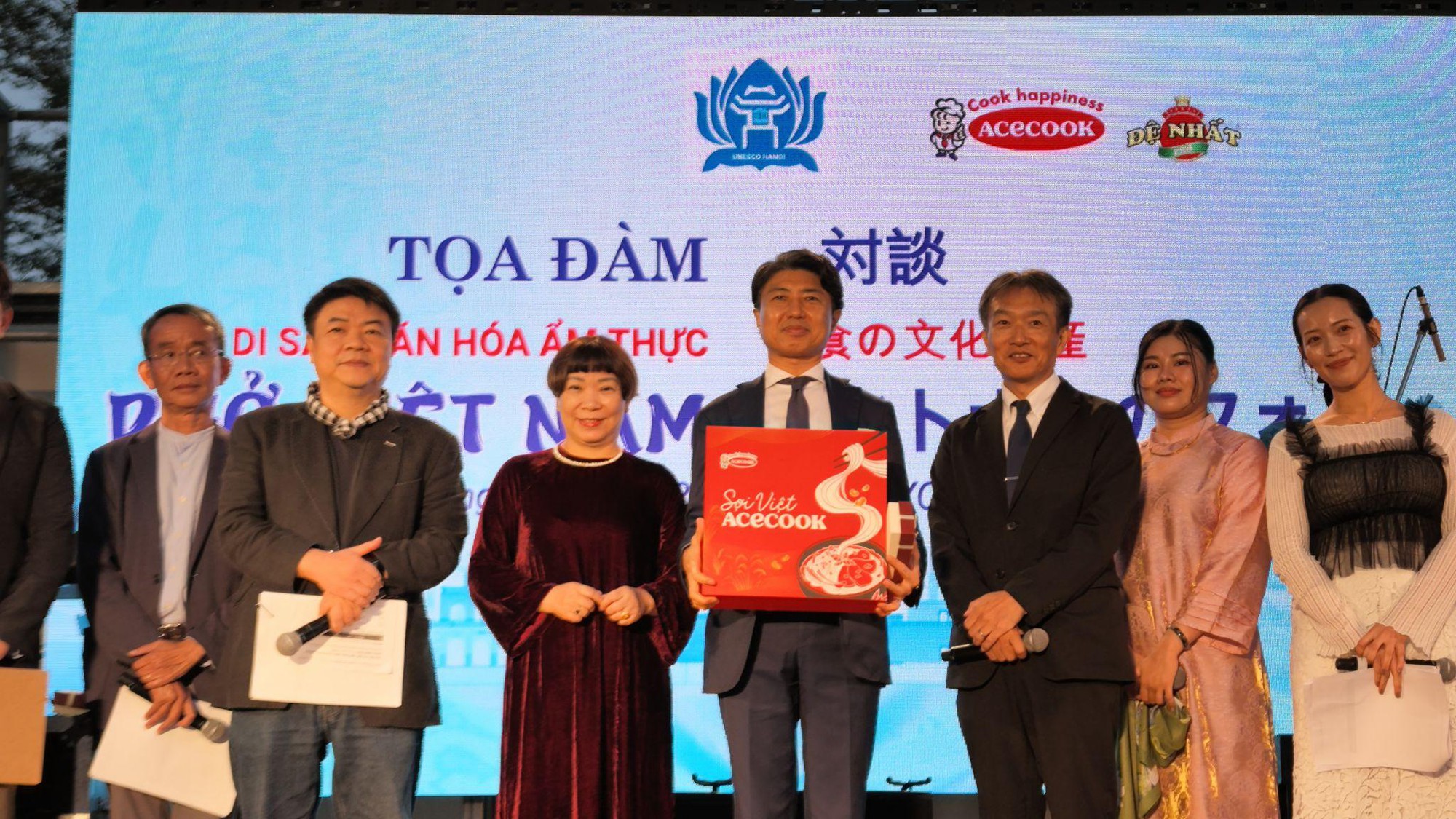 &rlm;Phở Việt vươn tầm di sản thế giới: C&acirc;u chuyện văn h&oacute;a chạm tới tr&aacute;i tim nh&acirc;n loại &rlm; - Ảnh 1.