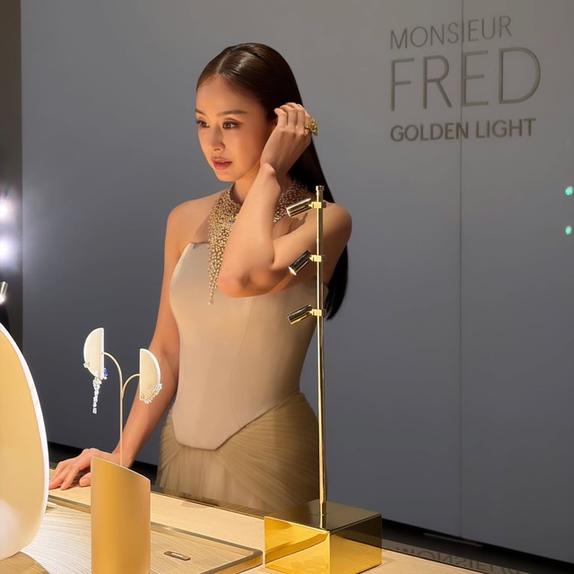Th&aacute;i độ của Kim Tae Hee sau khi bị ch&ecirc; thừa c&acirc;n, thẩm mỹ lố- Ảnh 1.