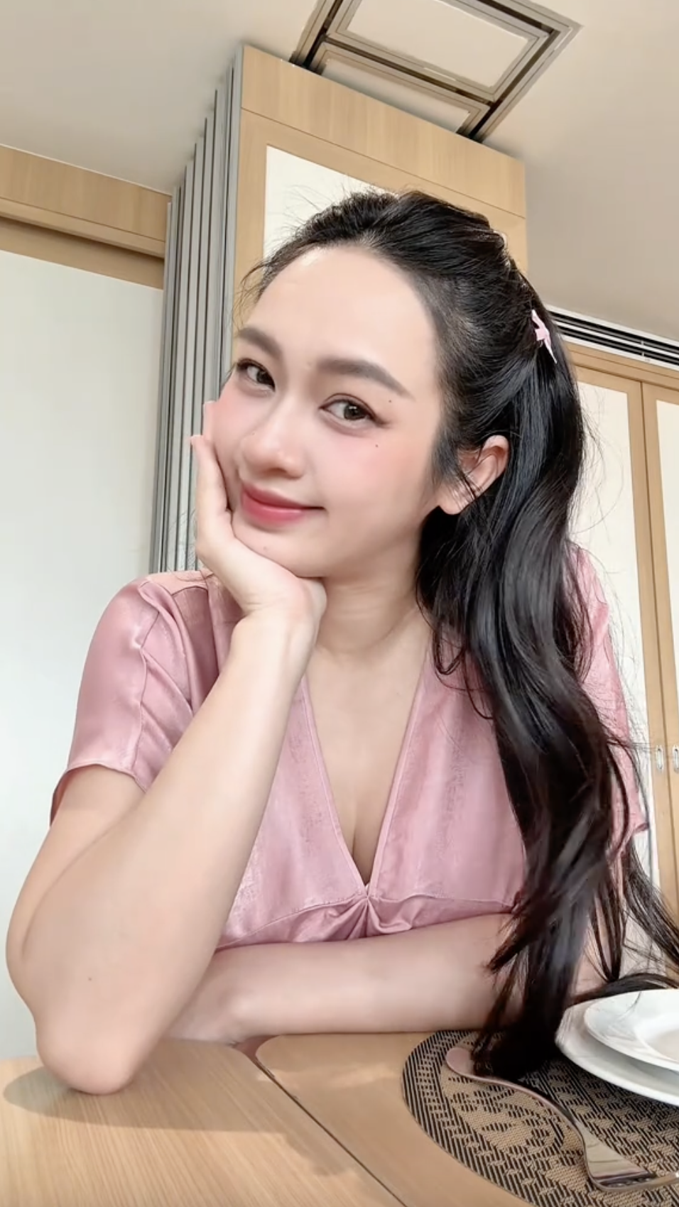 Vũ Thu&yacute; Quỳnh sinh con đầu l&ograve;ng- Ảnh 1.