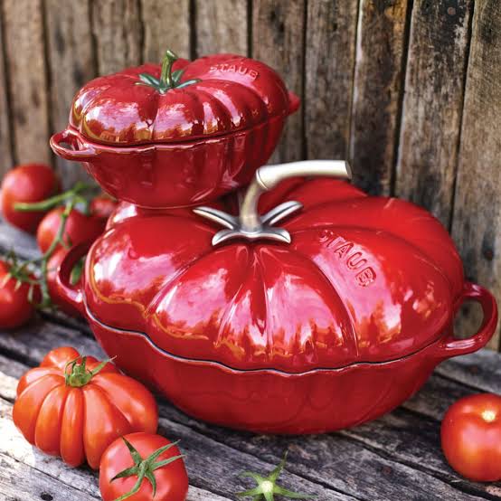 Không ổn rồi! "Phú bà" Ngọc Loan lại vào bếp: Pizza Halloween khéo hết phần thiên hạ, chiếc nồi cà chua giá gần 10 triệu cũng chiếm spotlight- Ảnh 8.