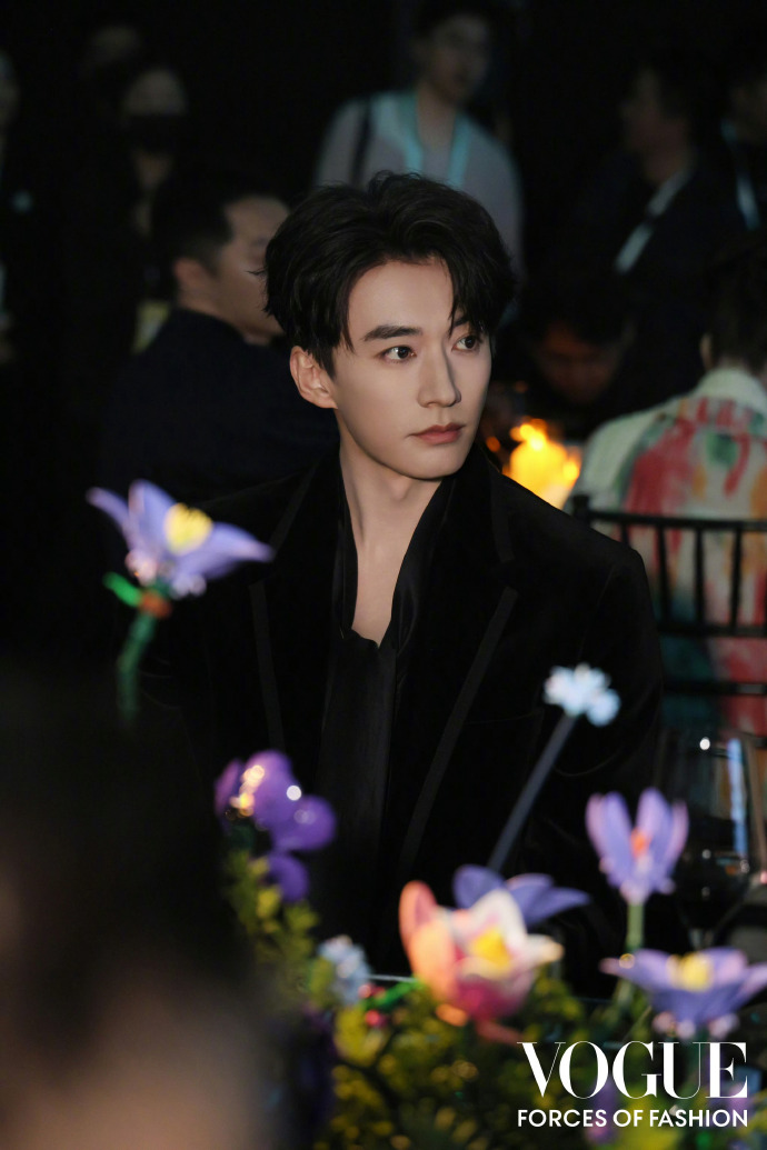 Cặp tiên đồng - ngọc nữ sắp cưới thì "toang": Nhà trai vận đen nhất showbiz, nhà gái từng nhập hội "chỉ follow mình anh"- Ảnh 7.