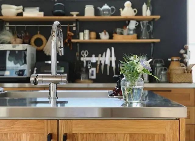 Sau tuổi 40 mới hiểu: C&agrave;ng t&iacute;ch trữ nhiều c&agrave;ng bất an, t&ocirc;i tho&aacute;t khỏi khủng hoảng tuổi trung ni&ecirc;n nhờ dọn lại căn nh&agrave;- Ảnh 4.