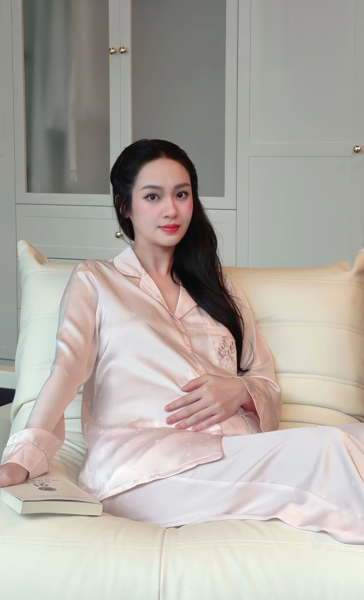 Vũ Thu&yacute; Quỳnh sinh con đầu l&ograve;ng- Ảnh 3.