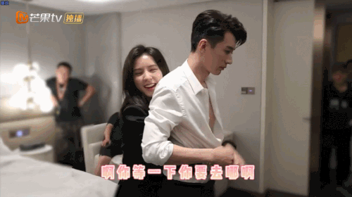Cặp tiên đồng - ngọc nữ sắp cưới thì "toang": Nhà trai vận đen nhất showbiz, nhà gái từng nhập hội "chỉ follow mình anh"- Ảnh 2.