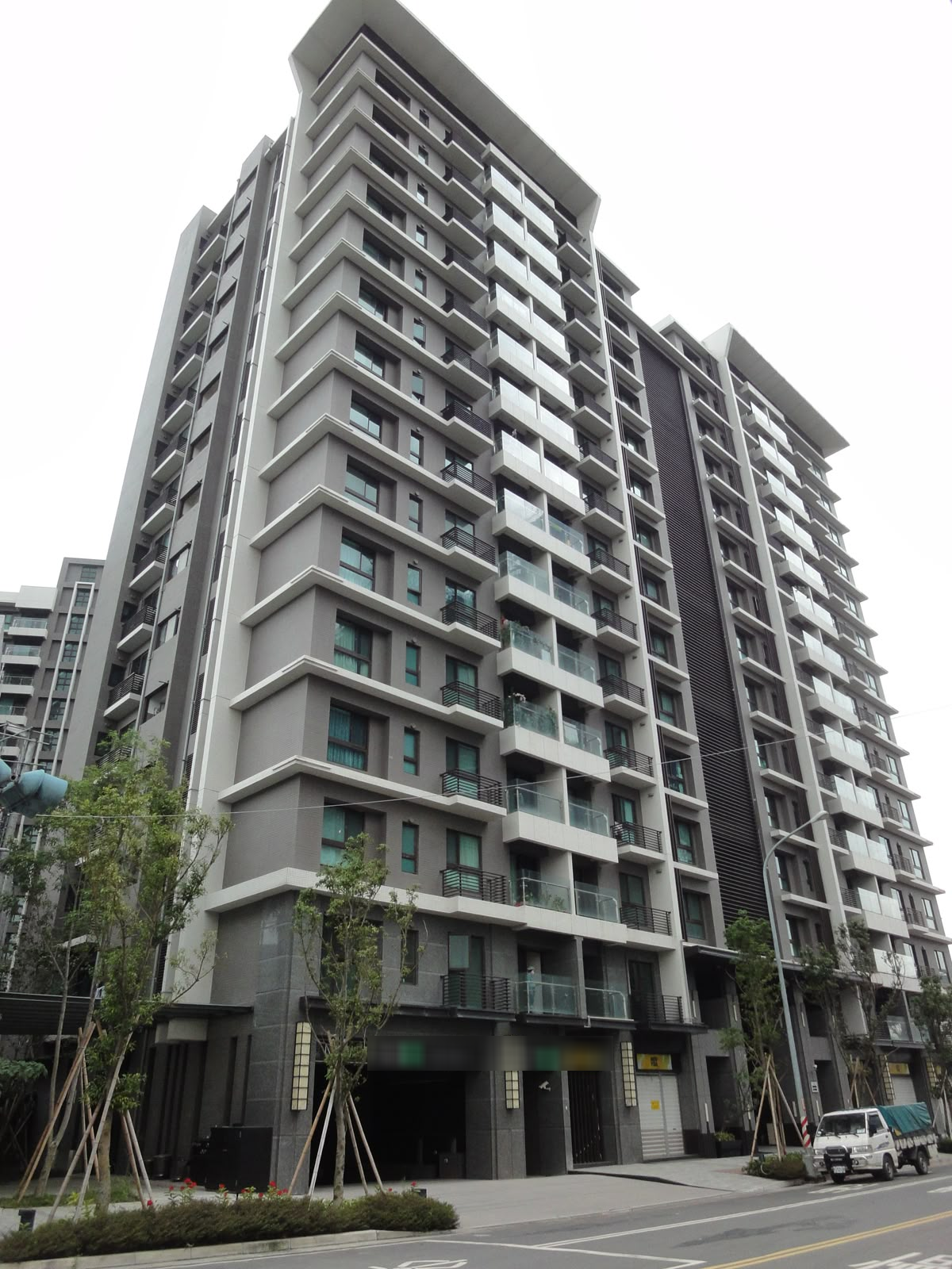 Thu nhập 55 triệu/ th&aacute;ng, vay 2 tỷ mua nh&agrave;: Vợ chồng H&agrave; Nội thay đổi kế hoạch khi l&atilde;i suất thả nổi- Ảnh 1.