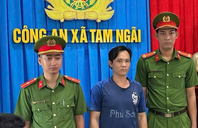 Công an điều tra các tài sản trị giá từ 1,8 đến 2,5 triệu đồng: Bắt tạm giam Đinh Quốc Anh SN 1995 - Ảnh 1.